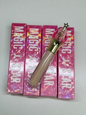 C8.5 Bundle of 4 Jeffree Star Magic Star Full Pigment Concealer in Shade C8.5